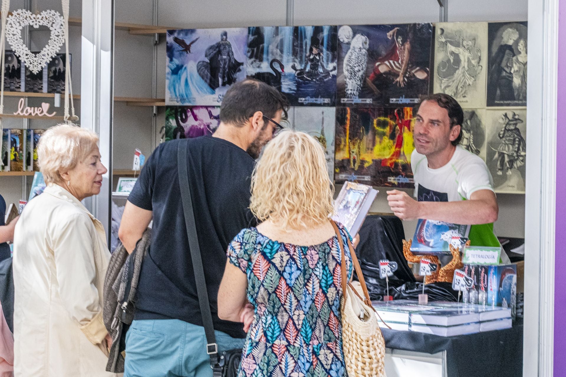 Último día de la Feria del Libro de Murcia, en imágenes