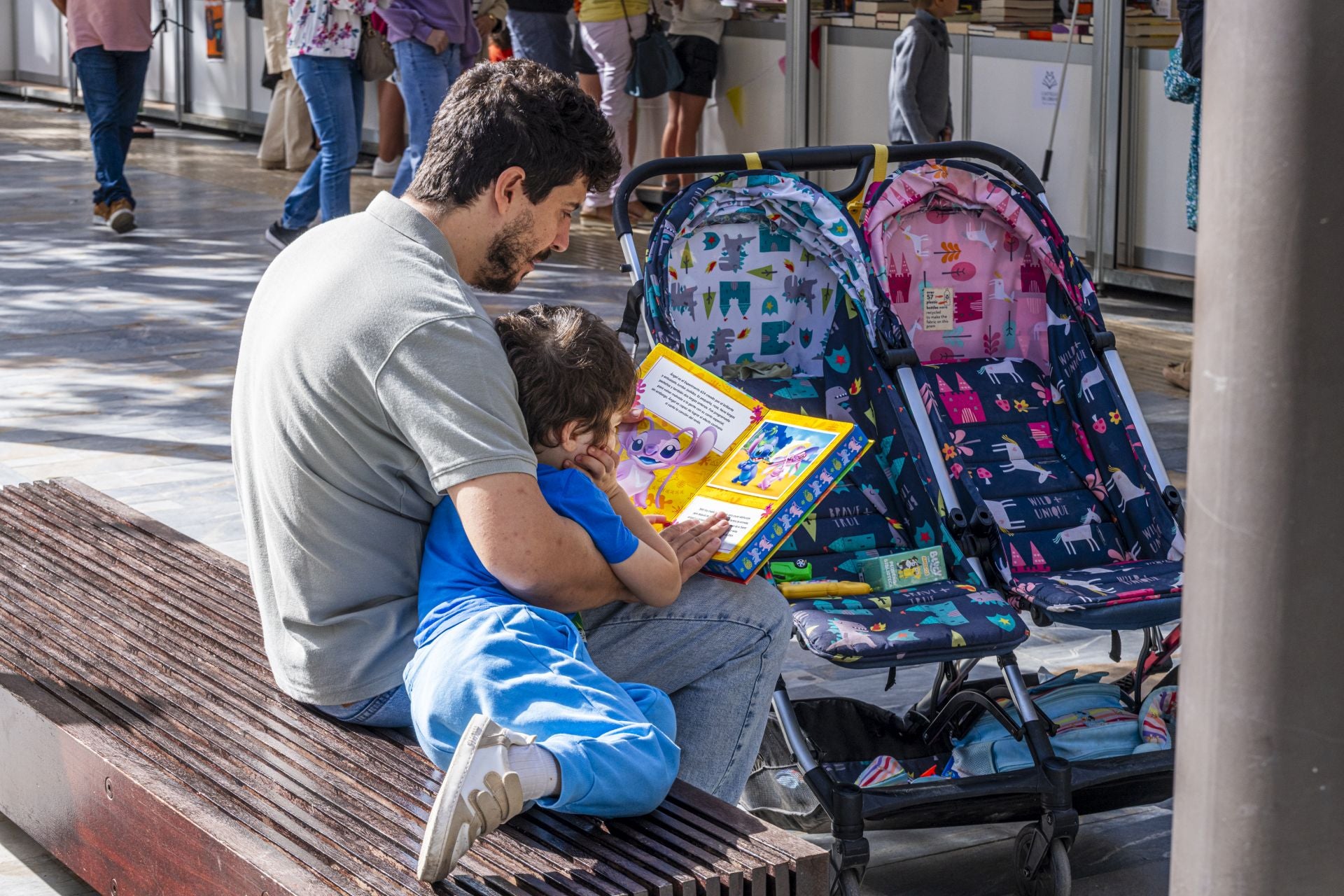 Último día de la Feria del Libro de Murcia, en imágenes