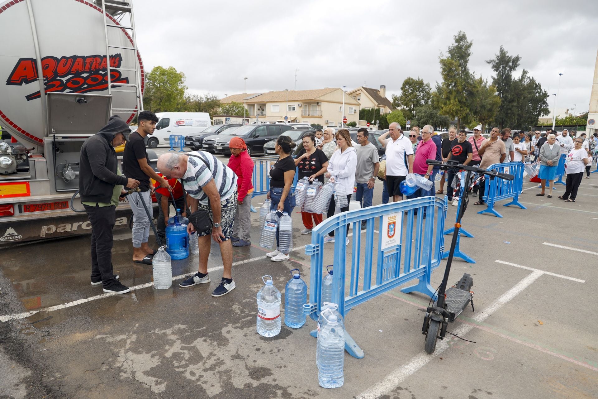 Sin agua potable en el Mar Menor, en imágenes