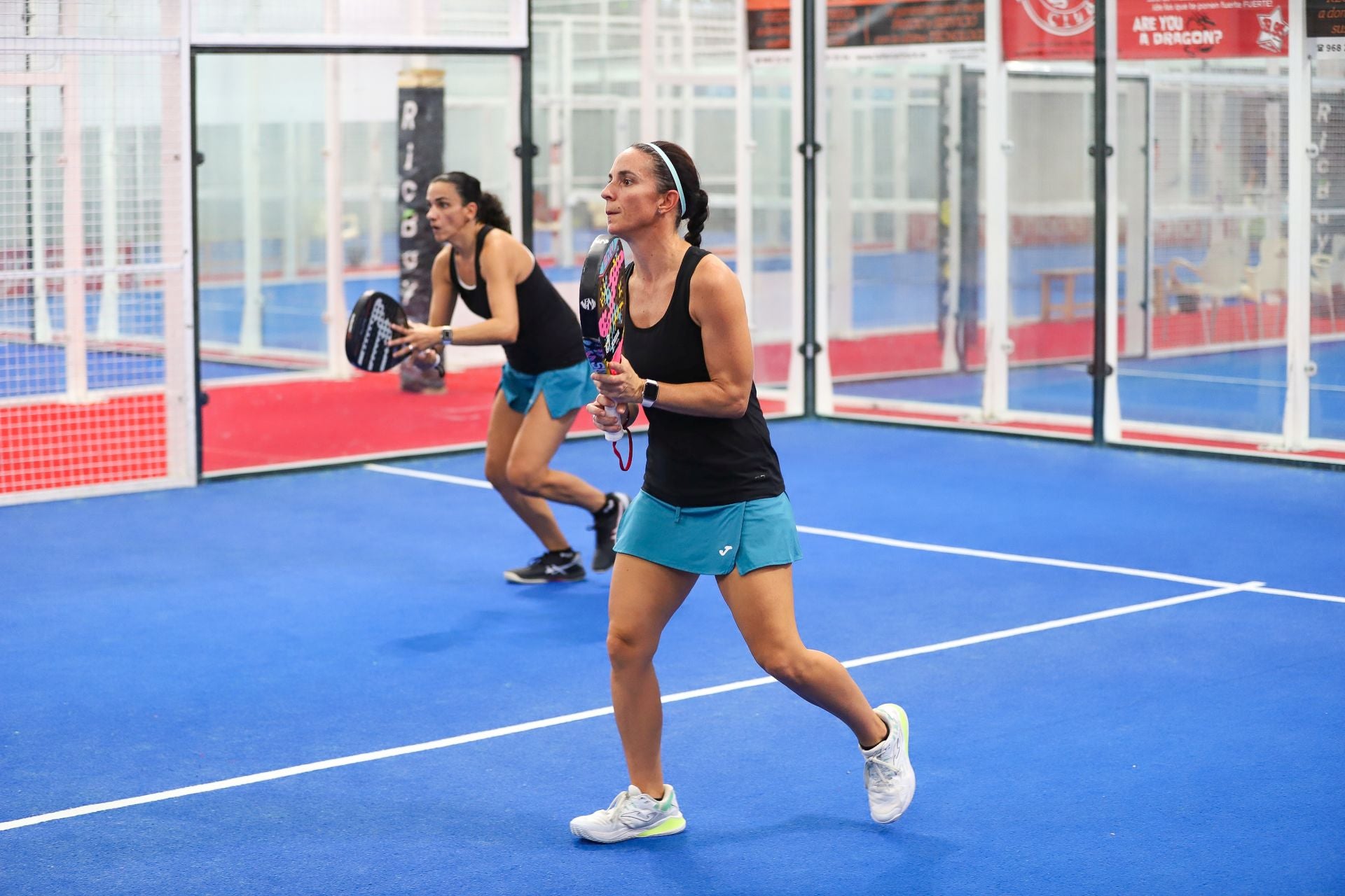 Eclosión del pádel entre las mujeres de la Región, en imágenes