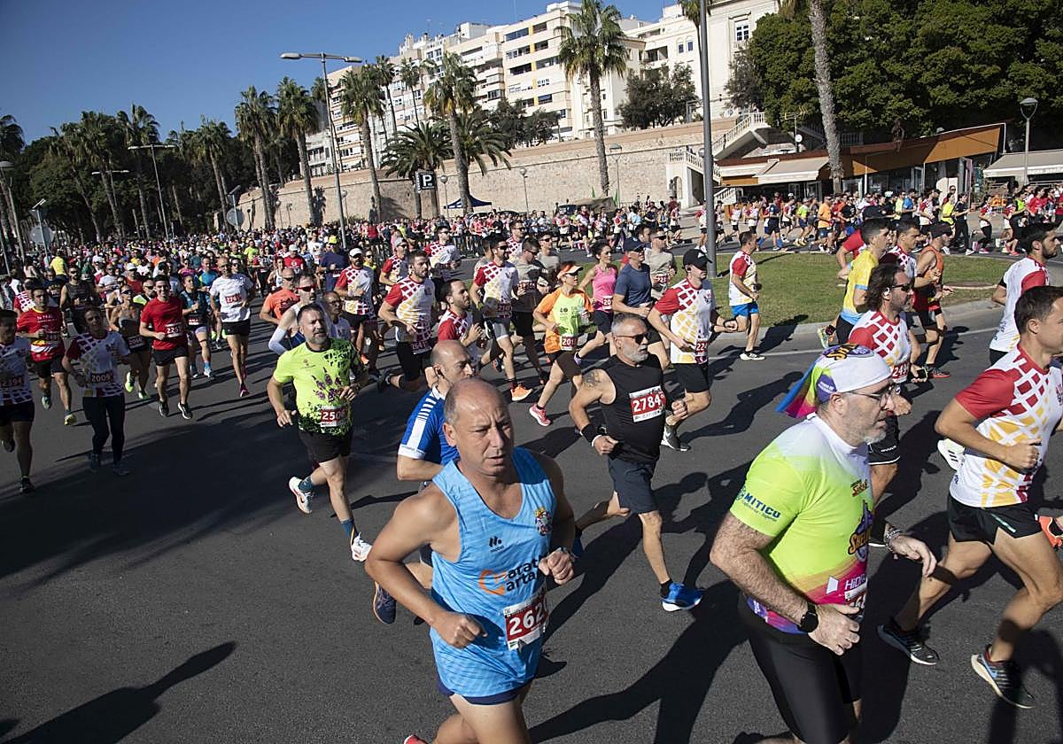 Corredores en una edición anterior del Cross de la Artillería.