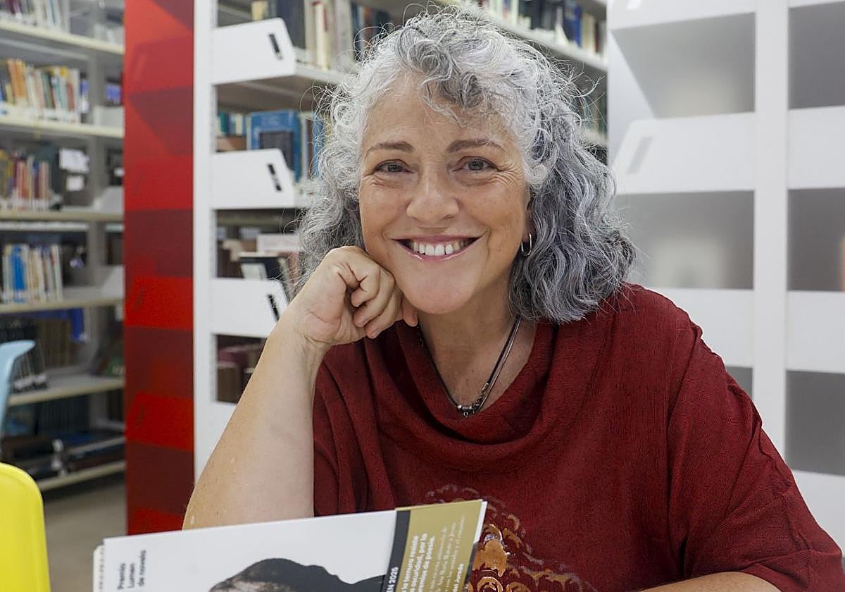 La poeta y novelista Inma Pelegrín (Lorca, 1969).