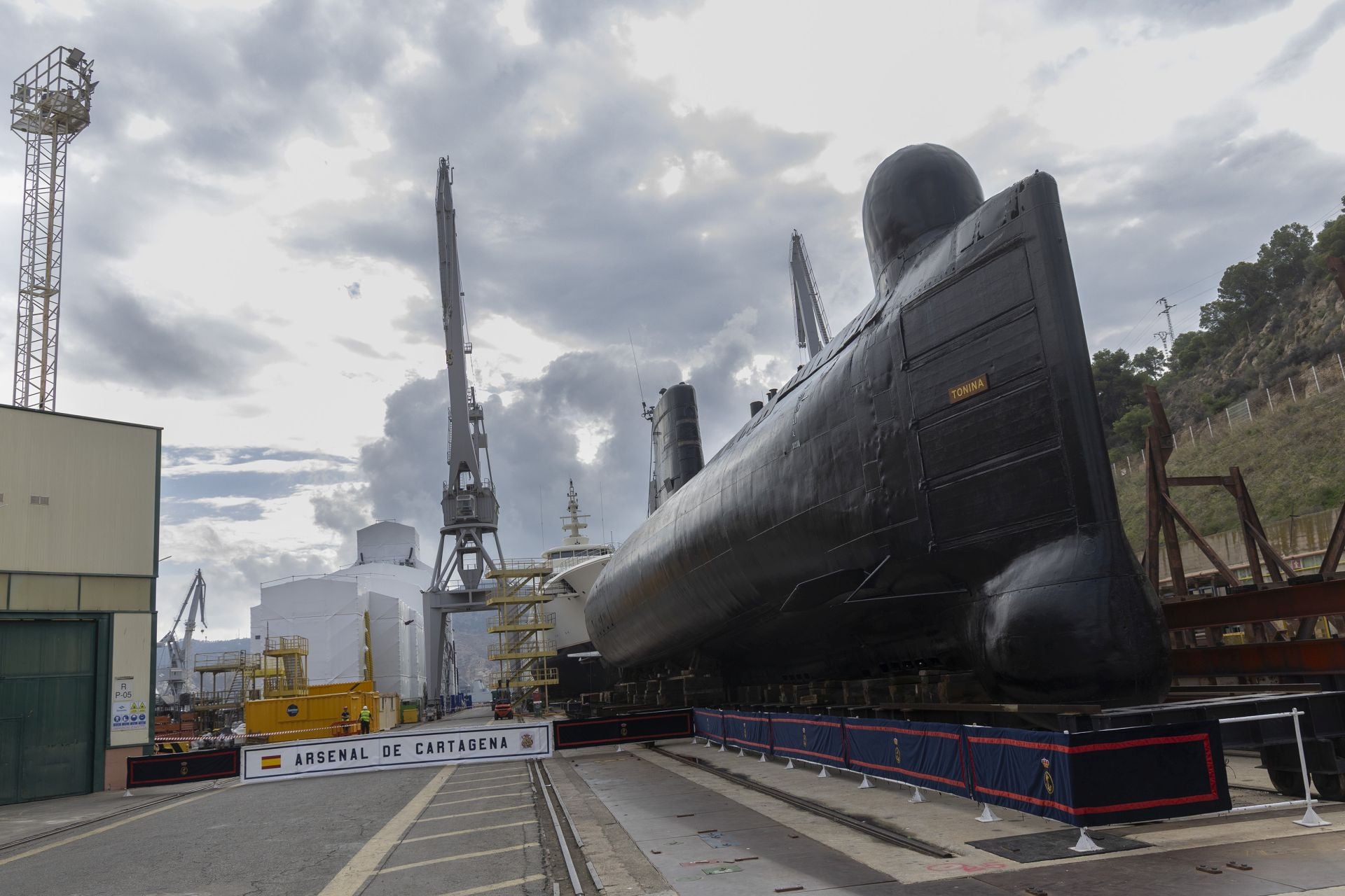 El Ayuntamiento de Cartagena asume la titularidad del submarino &#039;Tonina&#039;, en imágenes