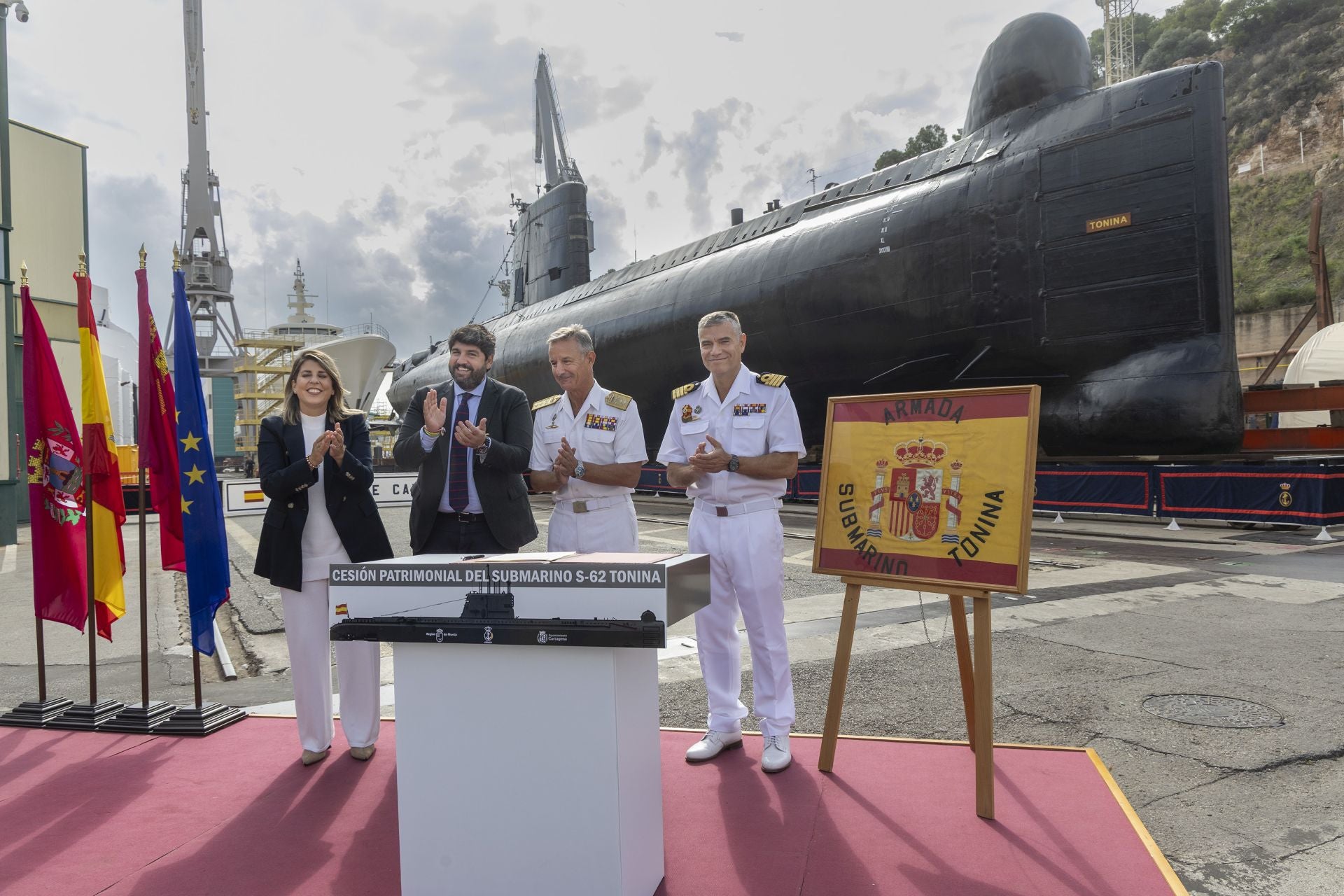 El Ayuntamiento de Cartagena asume la titularidad del submarino &#039;Tonina&#039;, en imágenes
