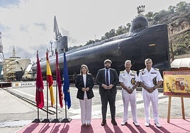 El Ayuntamiento de Cartagena asume la titularidad del submarino 'Tonina', en imágenes