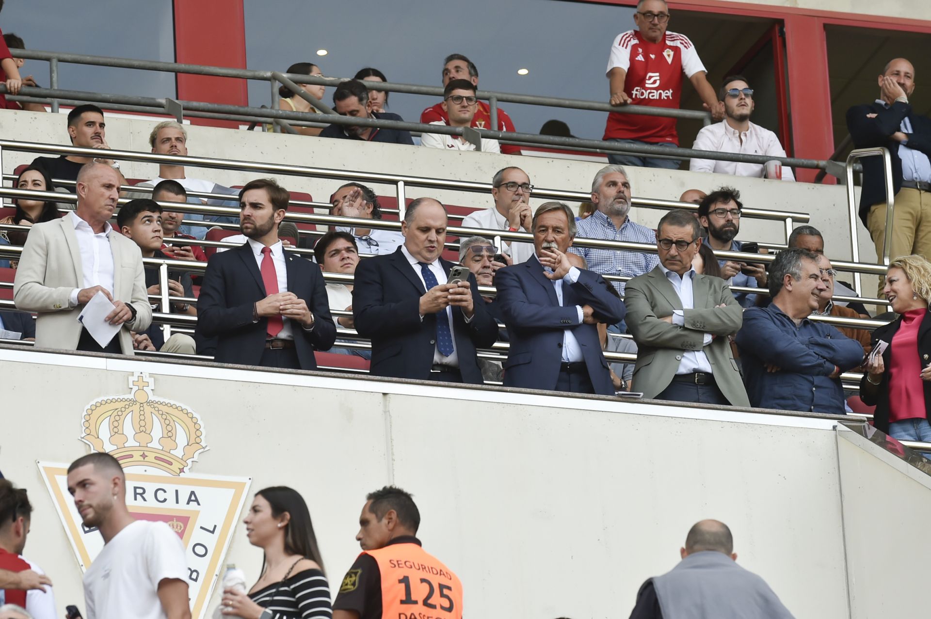 El Real Murcia se estrella ante el Ibiza, en imágenes