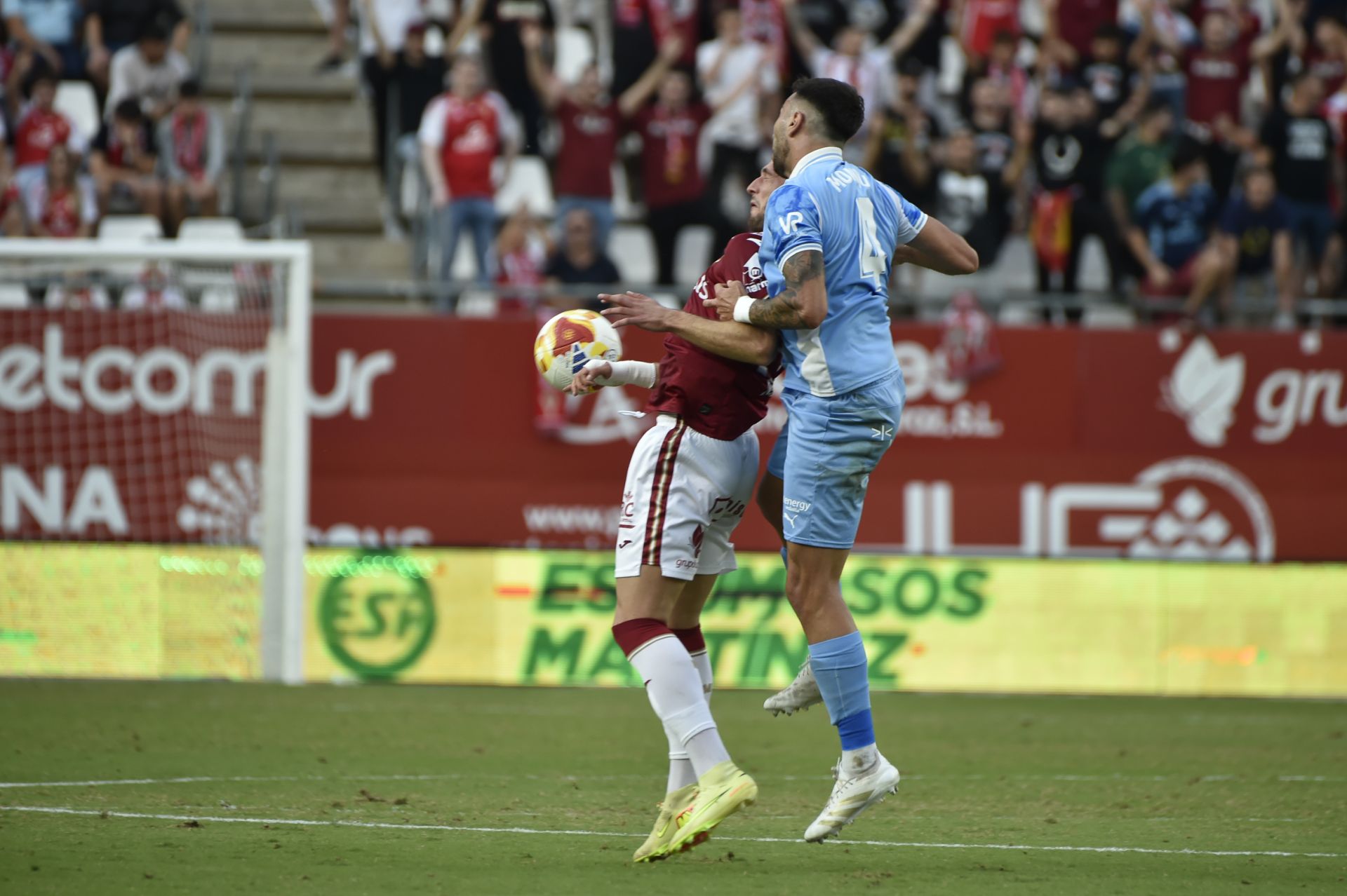 El Real Murcia se estrella ante el Ibiza, en imágenes