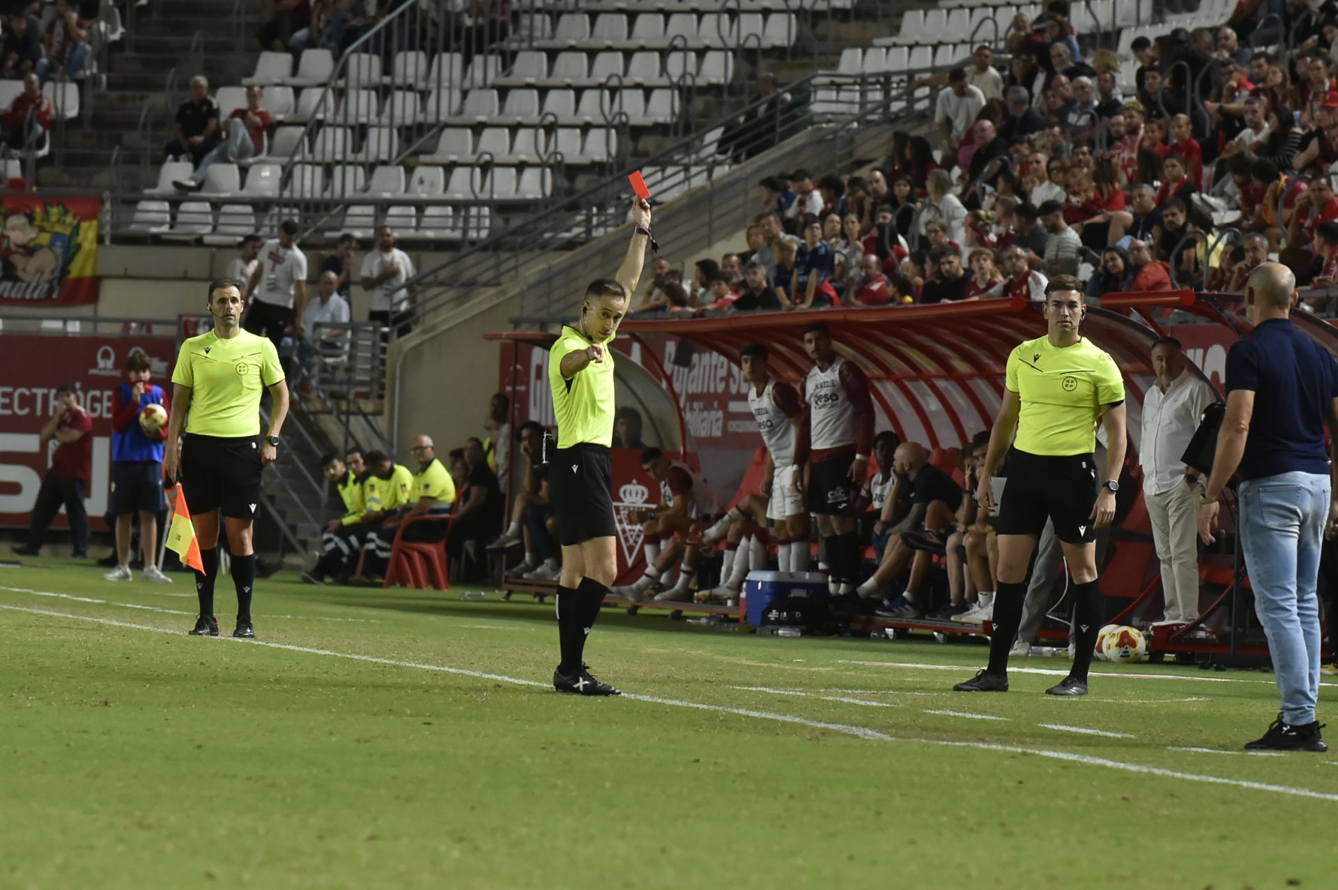El Real Murcia se estrella ante el Ibiza, en imágenes