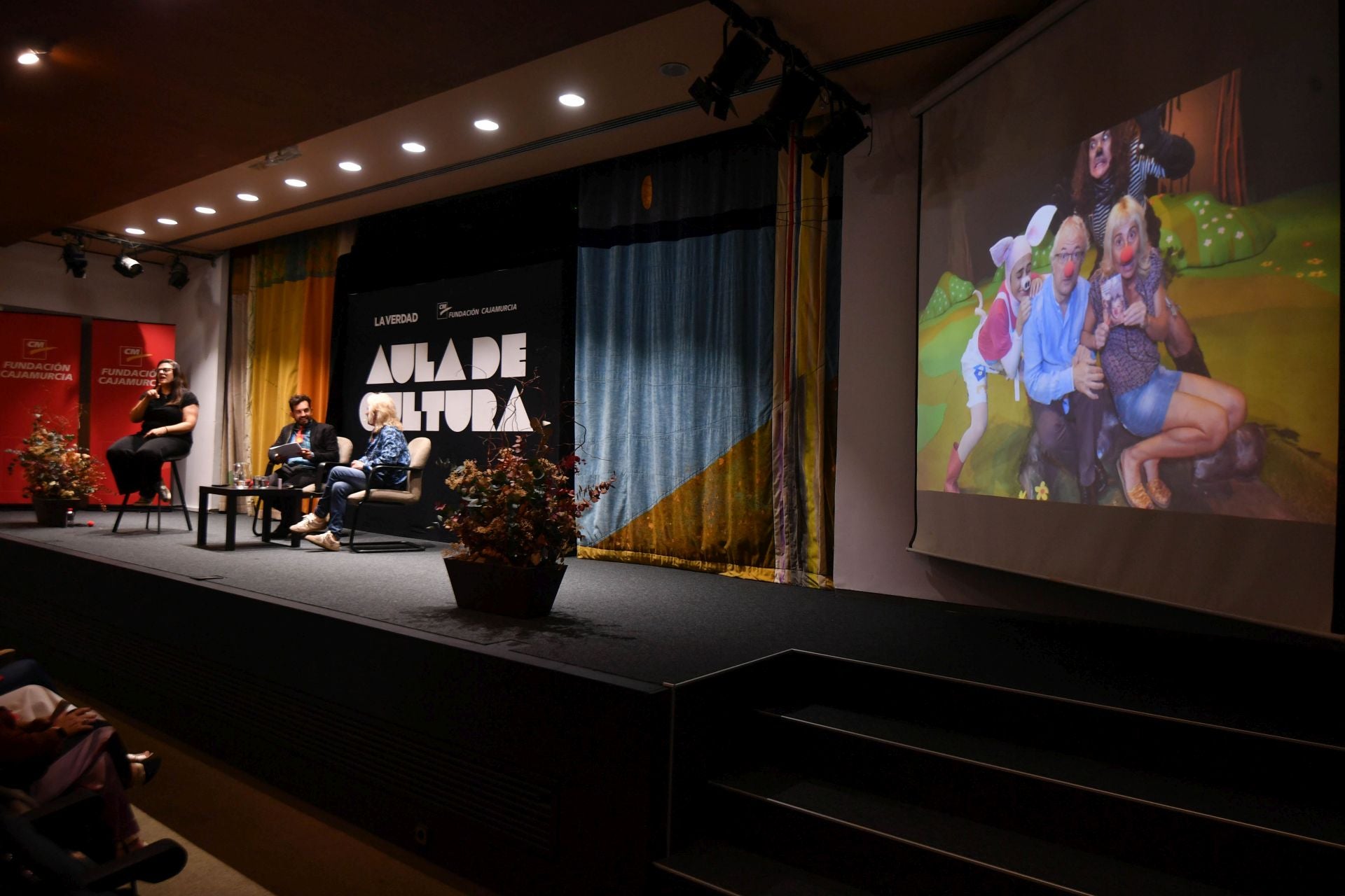 Las imágenes de Pepa Astillero en el Aula de LA VERDAD