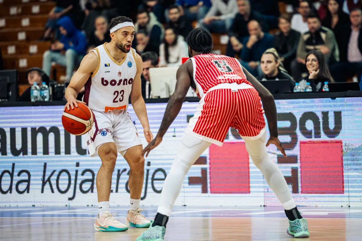 Las imágenes del Bosna-UCAM (87-72)