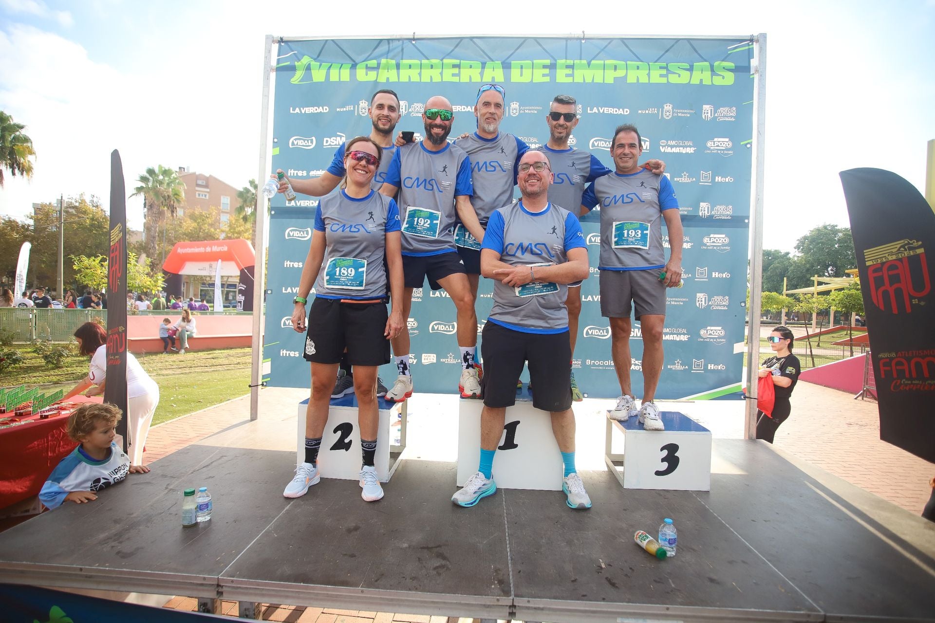 En imágenes, la VII Carrera de Empresas en Murcia