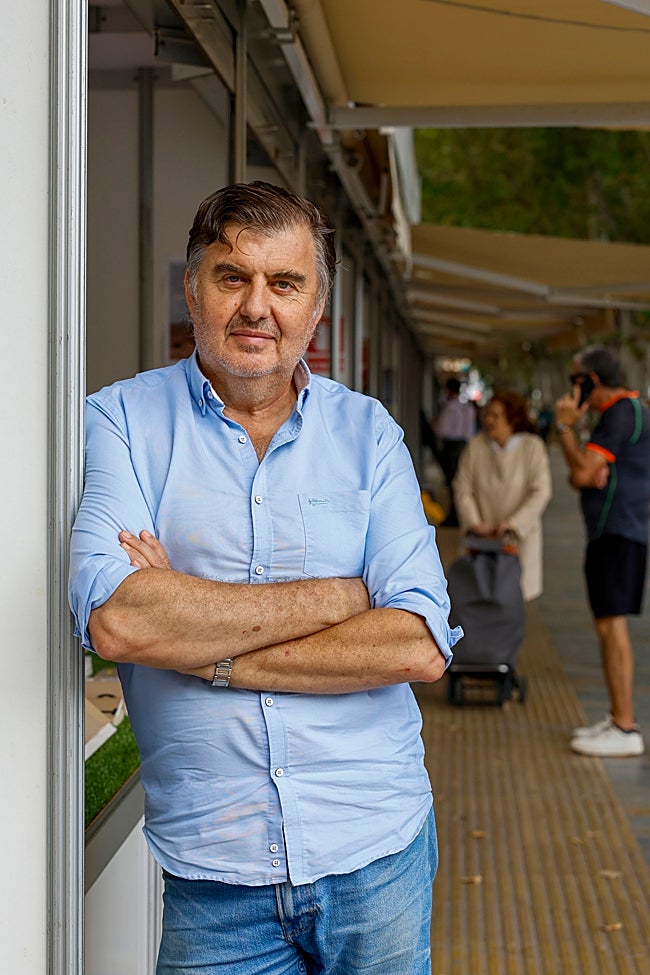 Javier Castro Flórez, en la pasada Feria del Libro de Murcia.
