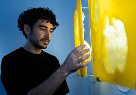 Tarrasó es graduado y máster en Ciencias Gastronómicas por Basque Culinary, y máster en Humanidades Ecológicas y Transición Ecosocial.