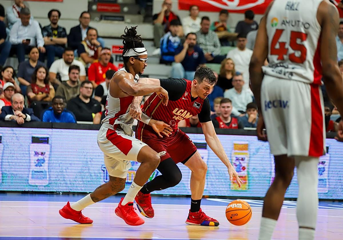 Kurucs, en lado murciano, en el último UCAM-Baskonia.