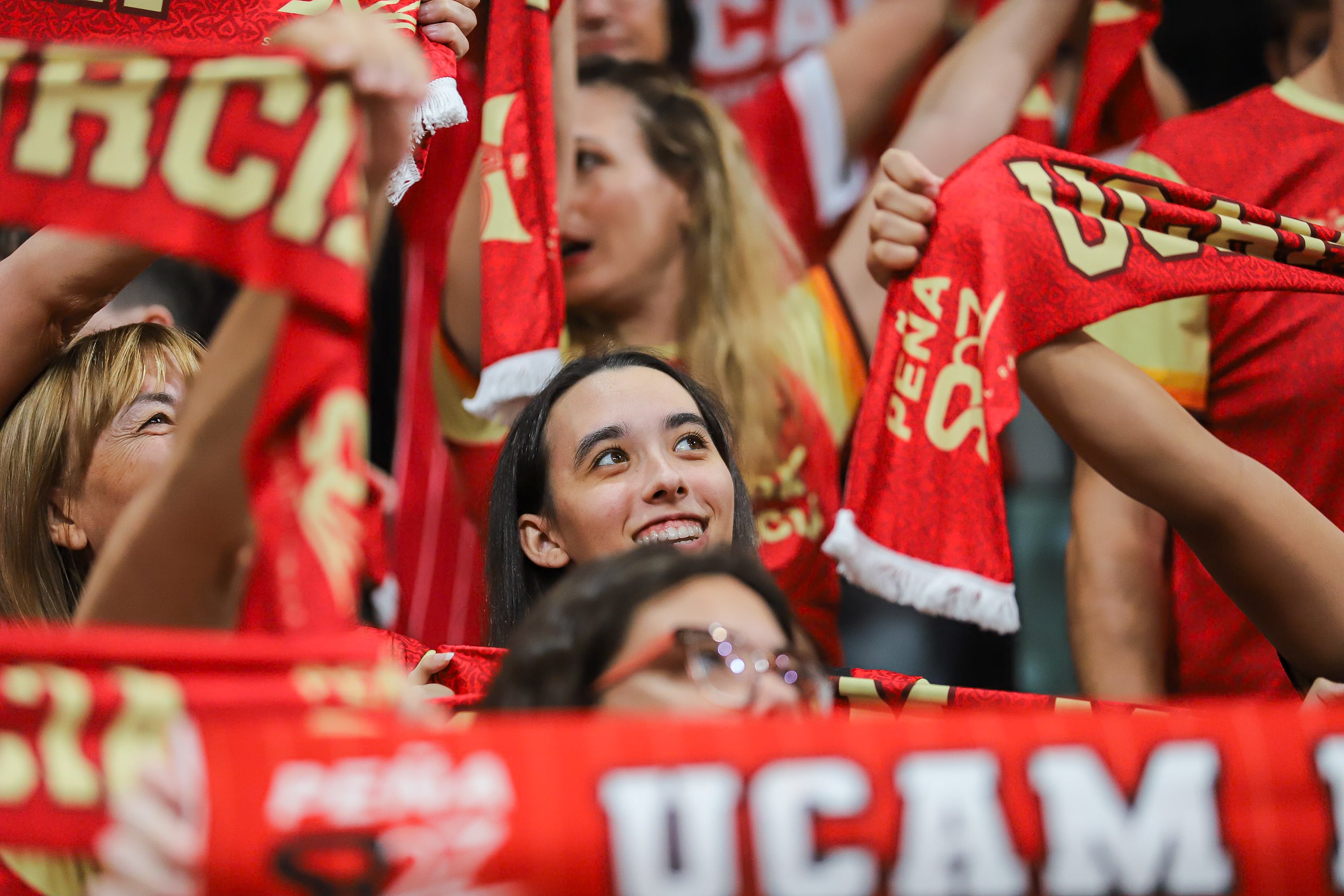 El UCAM Murcia se recompone en casa y vence al Baskonia, en imágenes