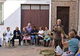 Recreación del corro donde se trabajaba el esparto.