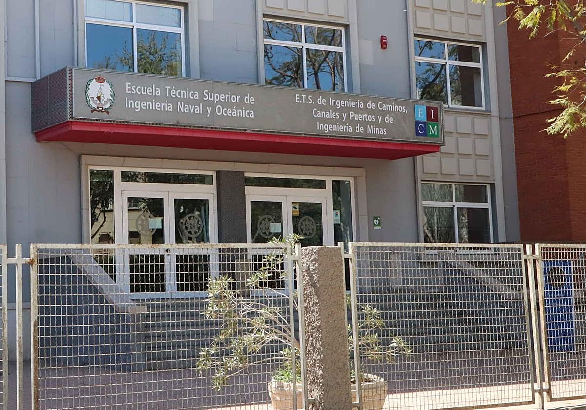 Escuela de Caminos y Minas de la UPCT.