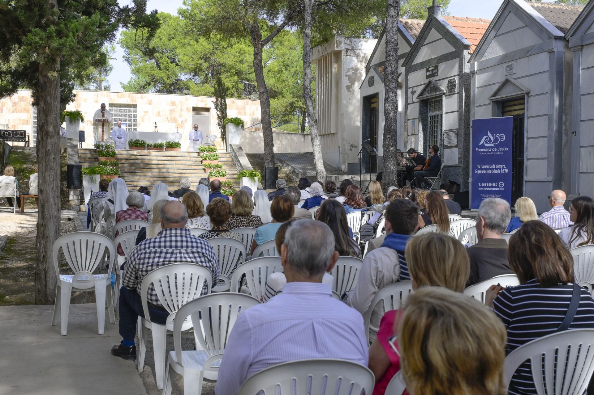 La festividad de Todos los Santos en Murcia, en imágenes
