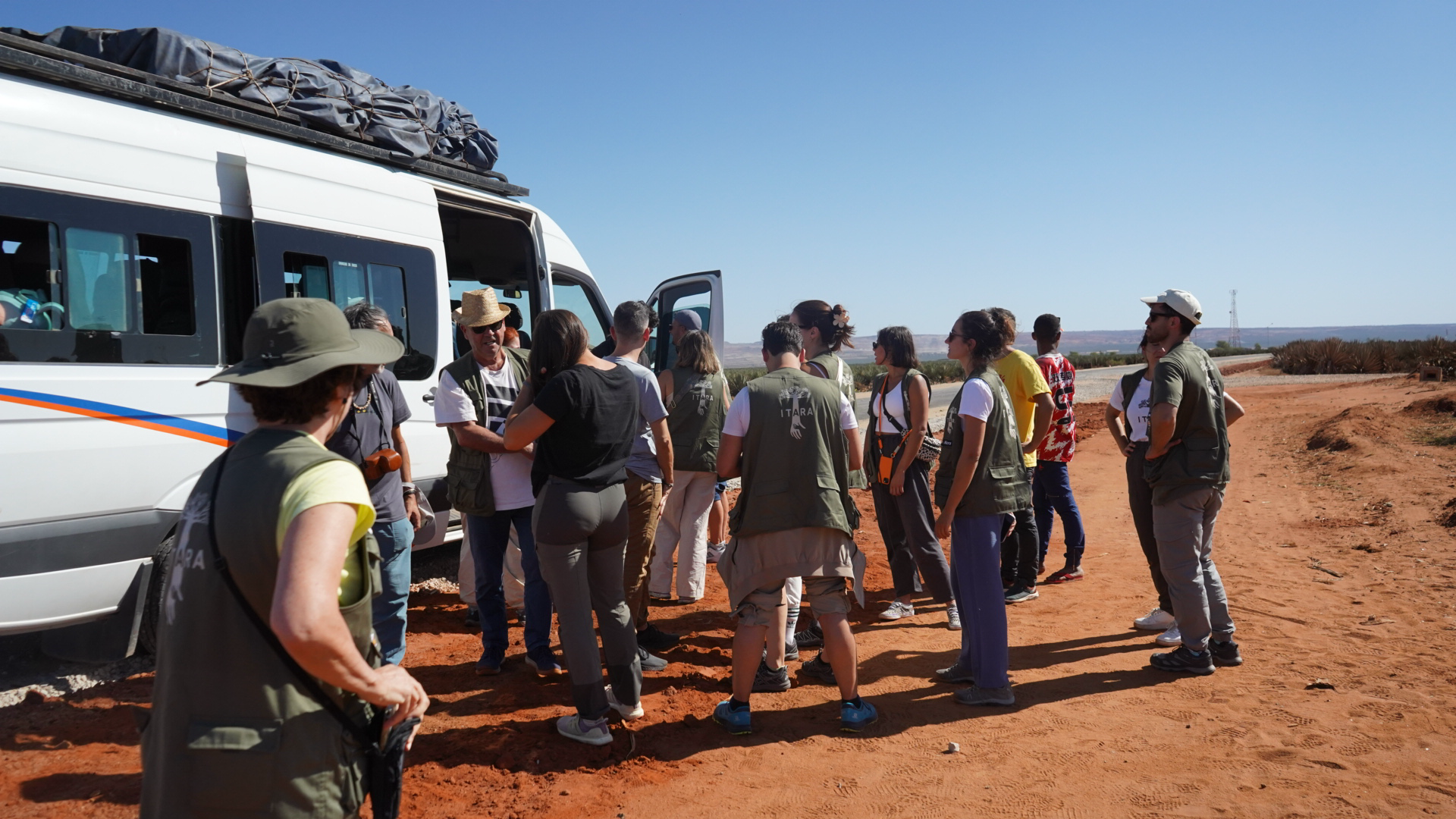 Las imágenes del proyecto humanitario en Madagascar en colaboración con el Colegio de Médicos de la Región