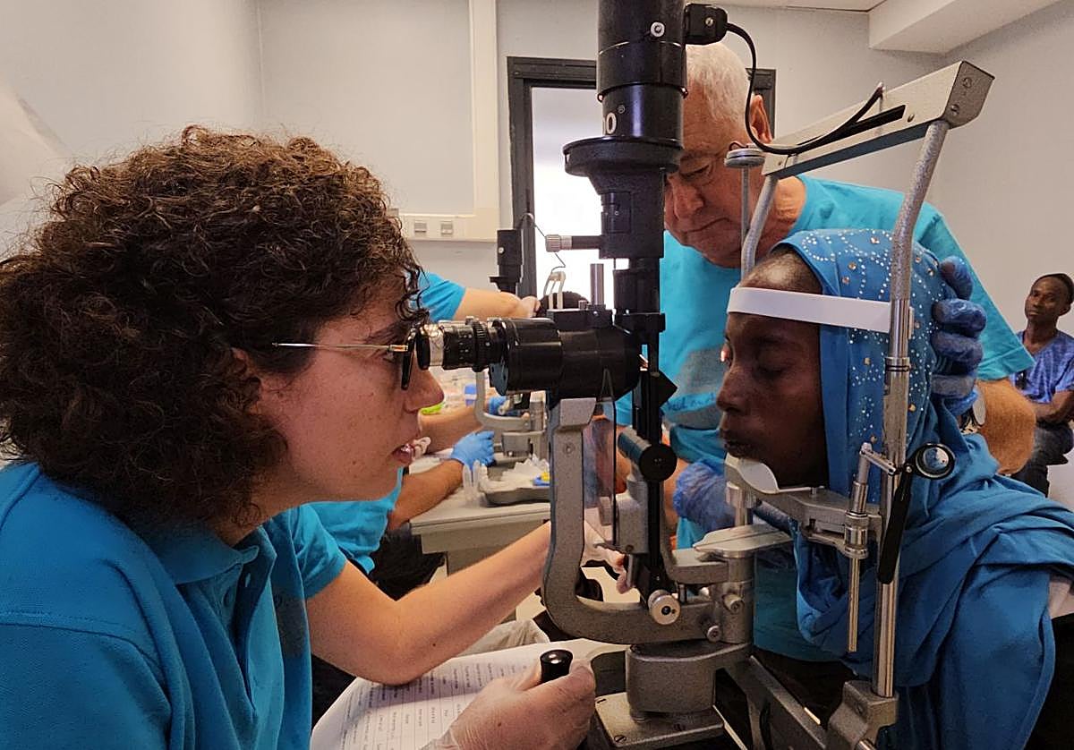 'El milagro de ver', proyecto humanitario de la ONG Azul en Acción.