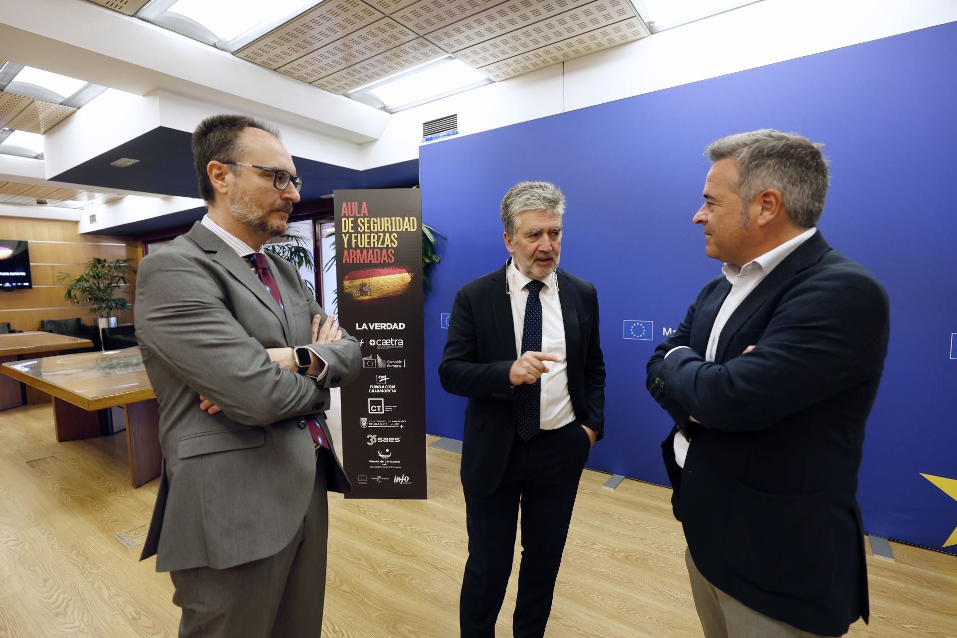 El Aula de Seguridad y Fuerzas Armadas de LA VERDAD, en imágenes