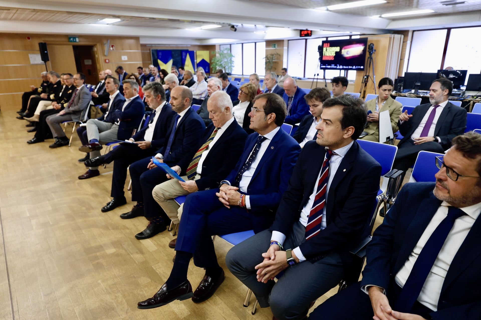 El Aula de Seguridad y Fuerzas Armadas de LA VERDAD, en imágenes