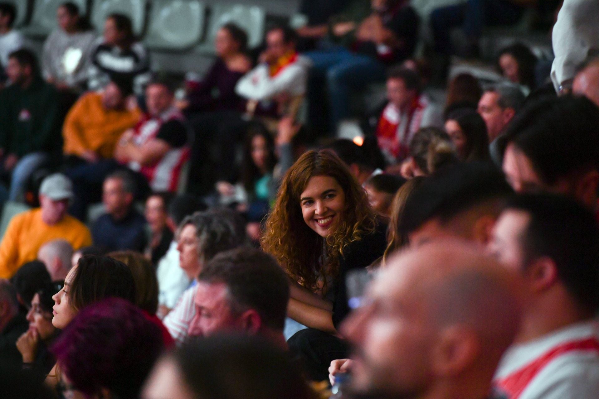 La penúltima fiesta del Palacio sigue acercando al UCAM a la Copa, en imágenes