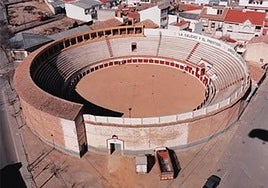 Plaza de Toros La Caverina.