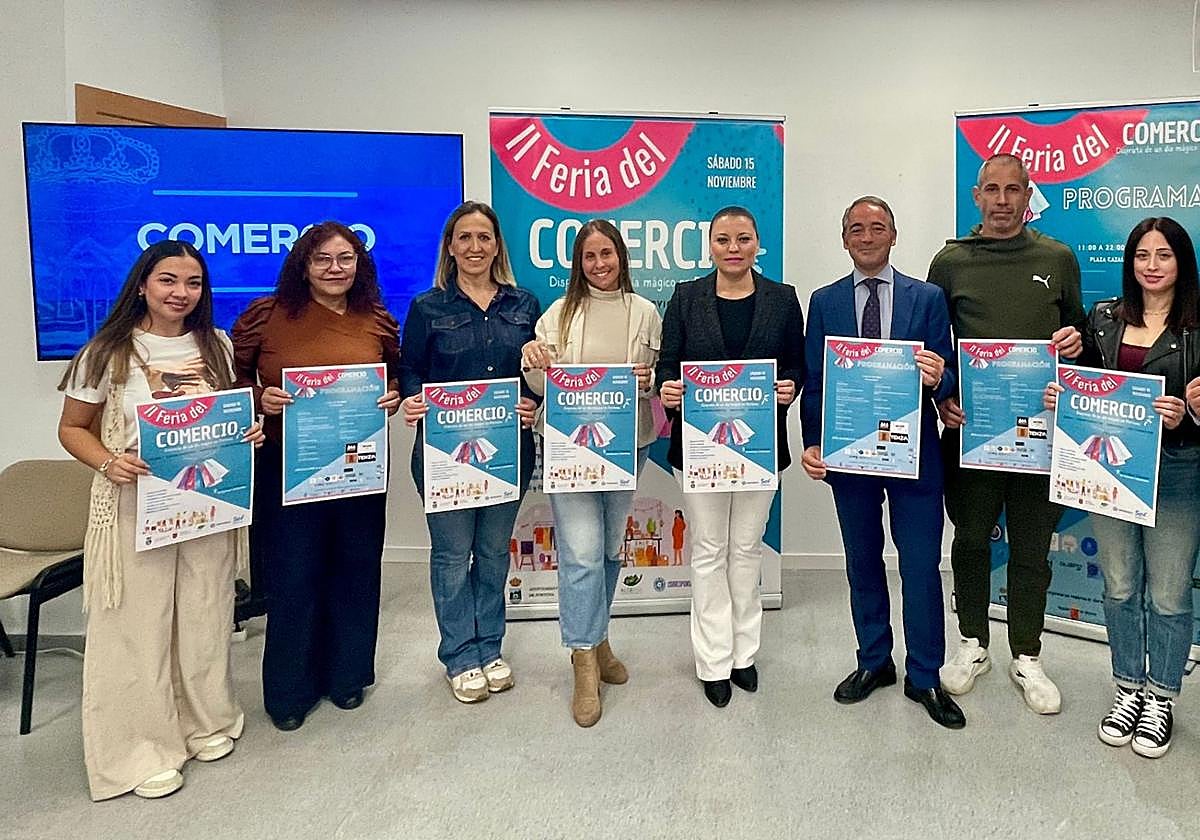 ^ePresentación de la Feria del Comercio Local.