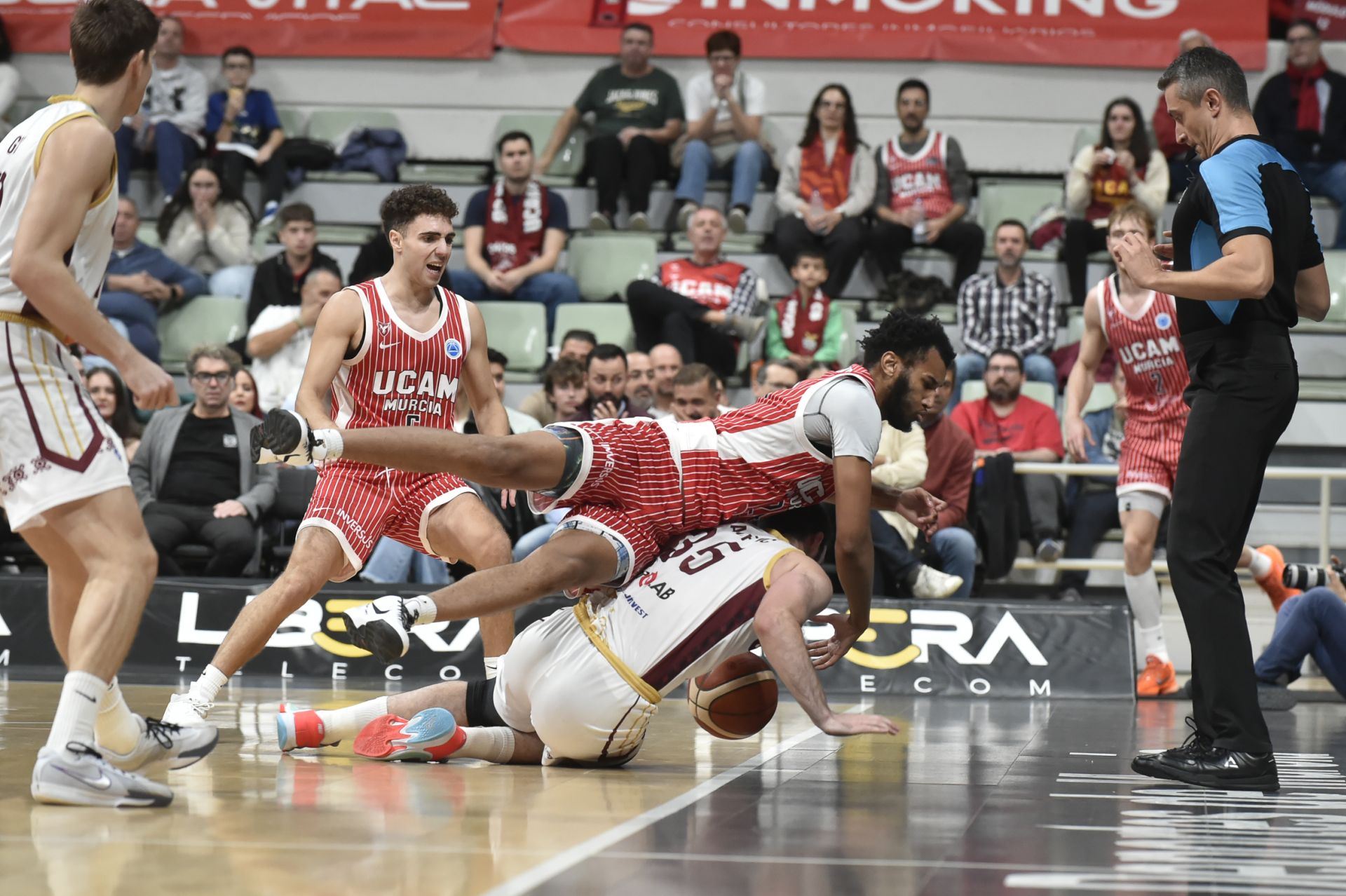 Las imágenes del partido UCAM-KK Bosna (87-63)