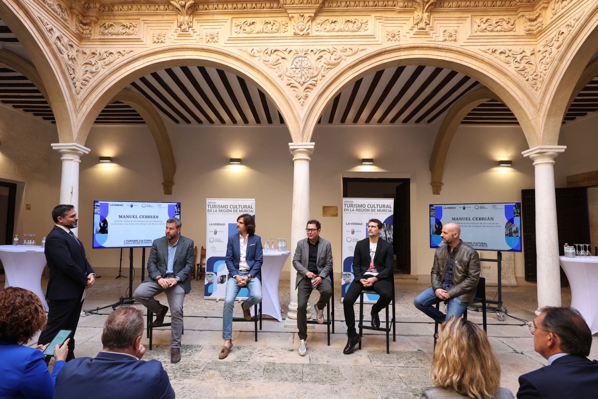 Las imágenes del foro &#039;Turismo cultural en la Región de Murcia&#039;