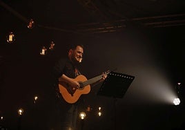 Ismael Serrano en un concierto en una foto de archivo.
