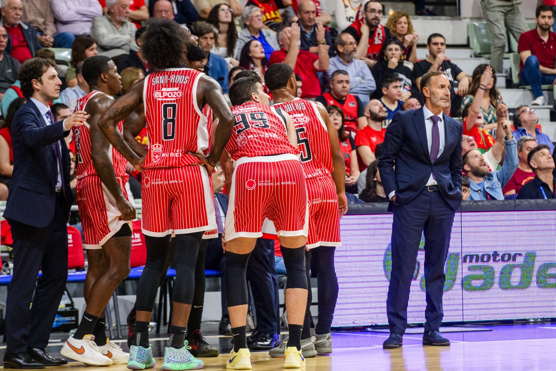 El UCAM Murcia cae prisionero de la trampa del Breogán, en imágenes