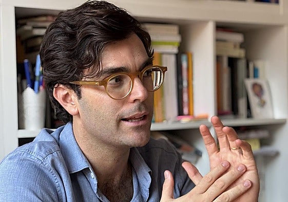 Pepe Pérez-Muelas es escritor, articulista de LA VERDAD y profesor.