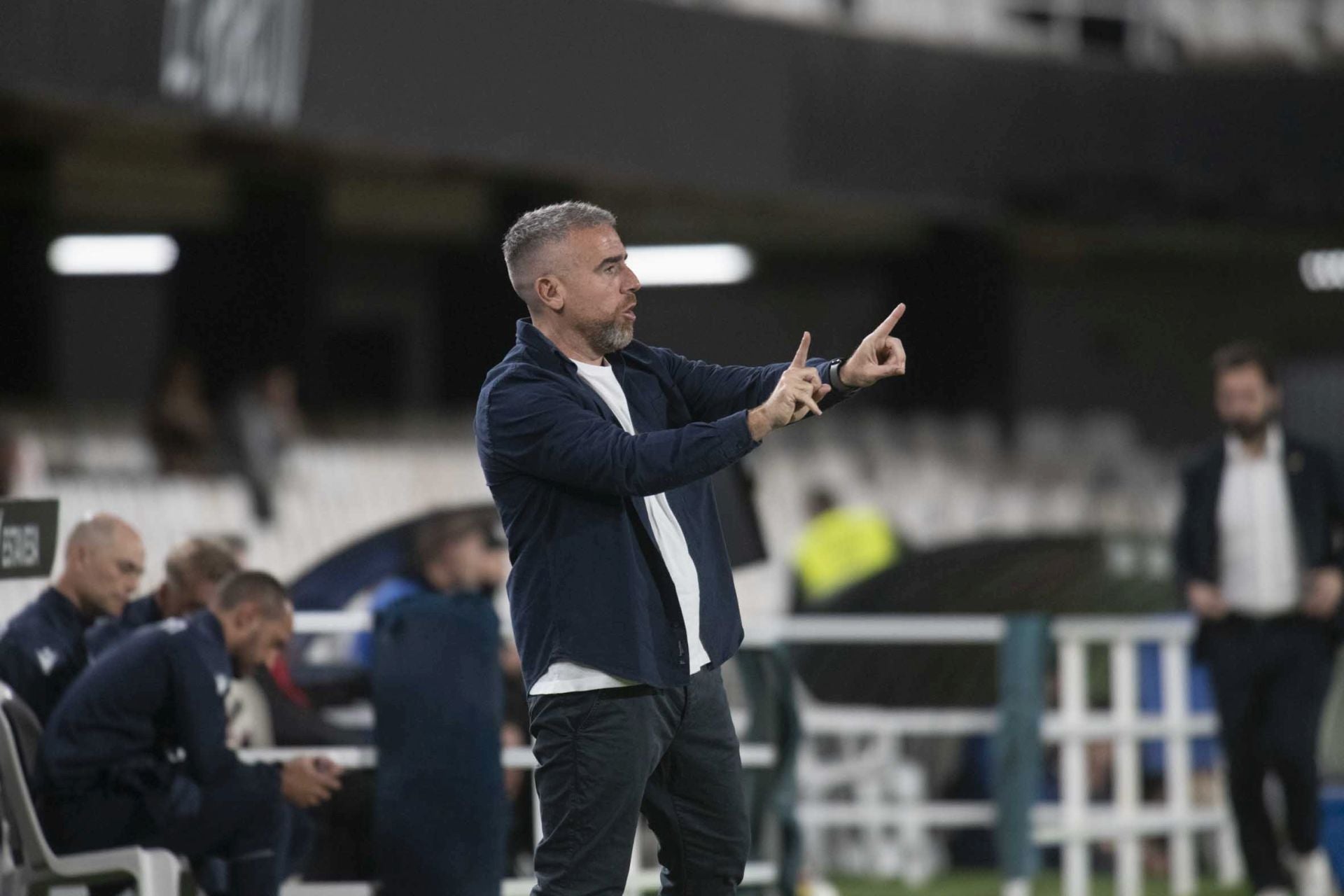 El FC Cartagena se queda con la miel en los labios, en imágenes