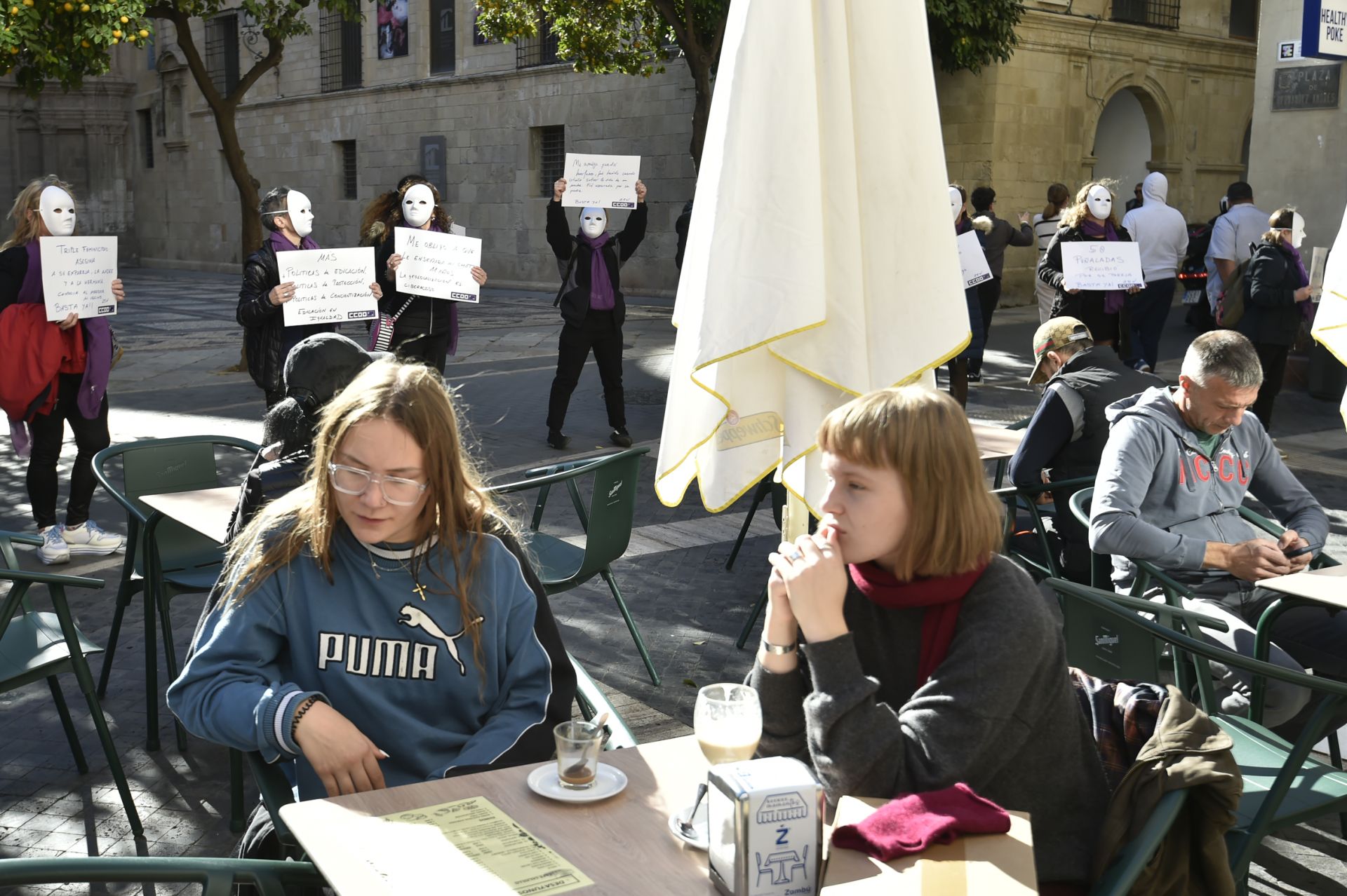 La actuación &#039;Porque el silencio también es violencia&#039;, en imágenes