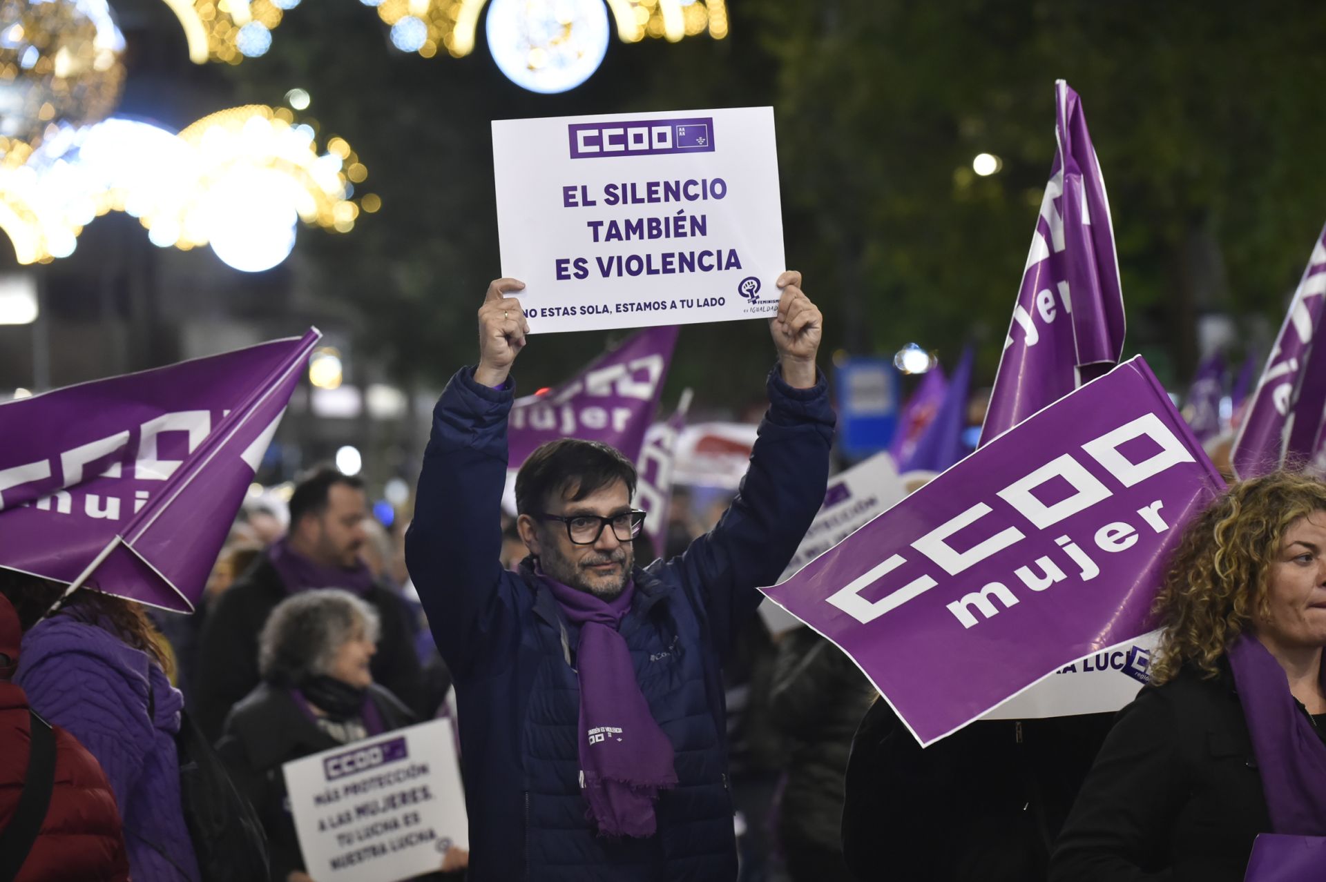 Manifestación por el 25N en Murcia, en imágenes