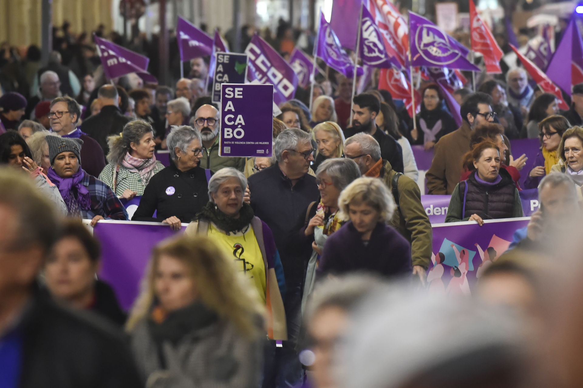 Manifestación por el 25N en Murcia, en imágenes