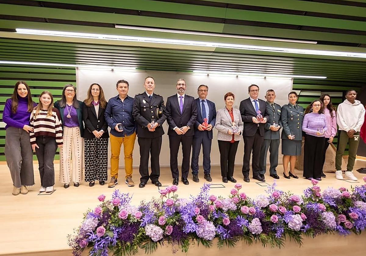 Los premiados en el acto de este martes.
