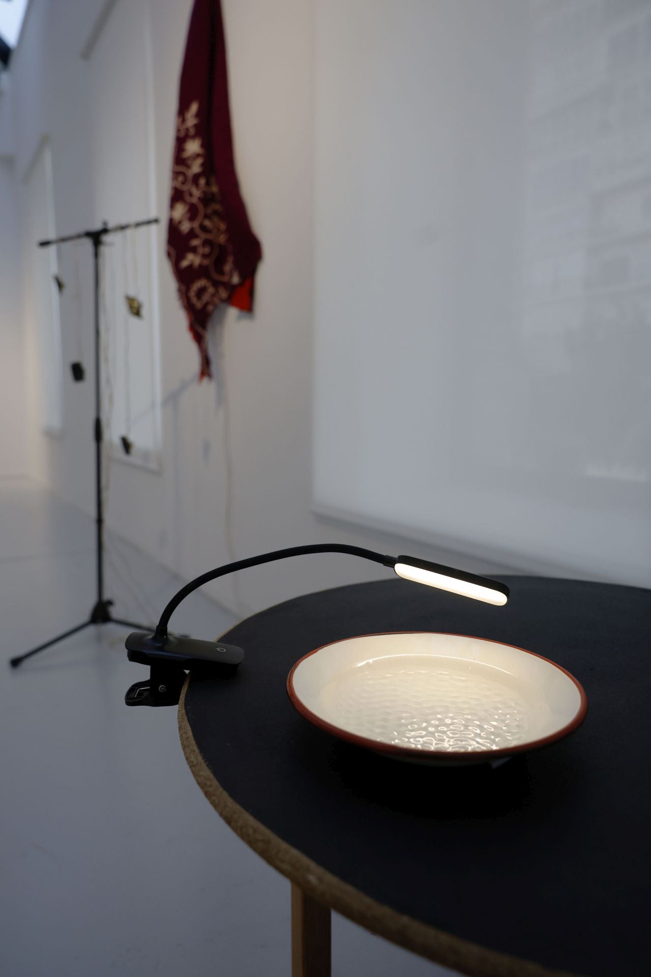 La exposición &#039;Invernadero&#039; en la Cárcel Vieja de Murcia, en imágenes