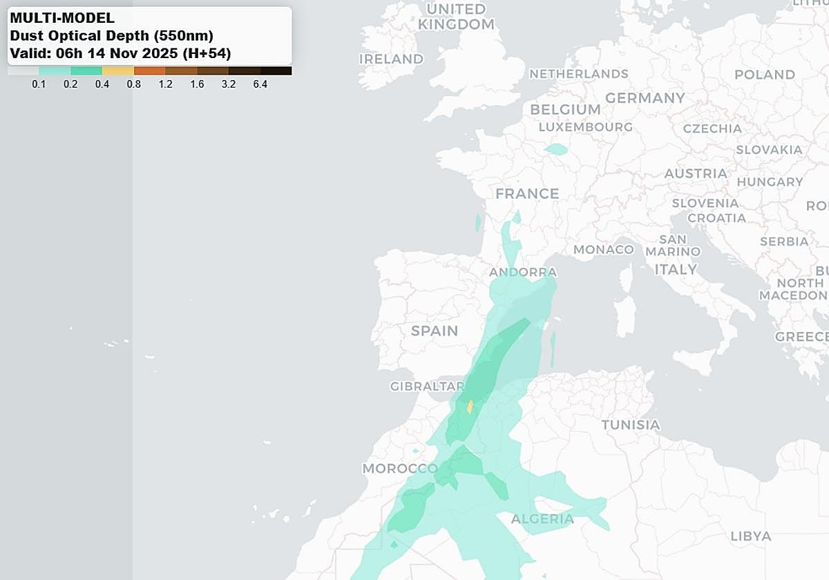 Salud y Medio Ambiente advierten de una intensa intrusión de polvo sahariano en la Región