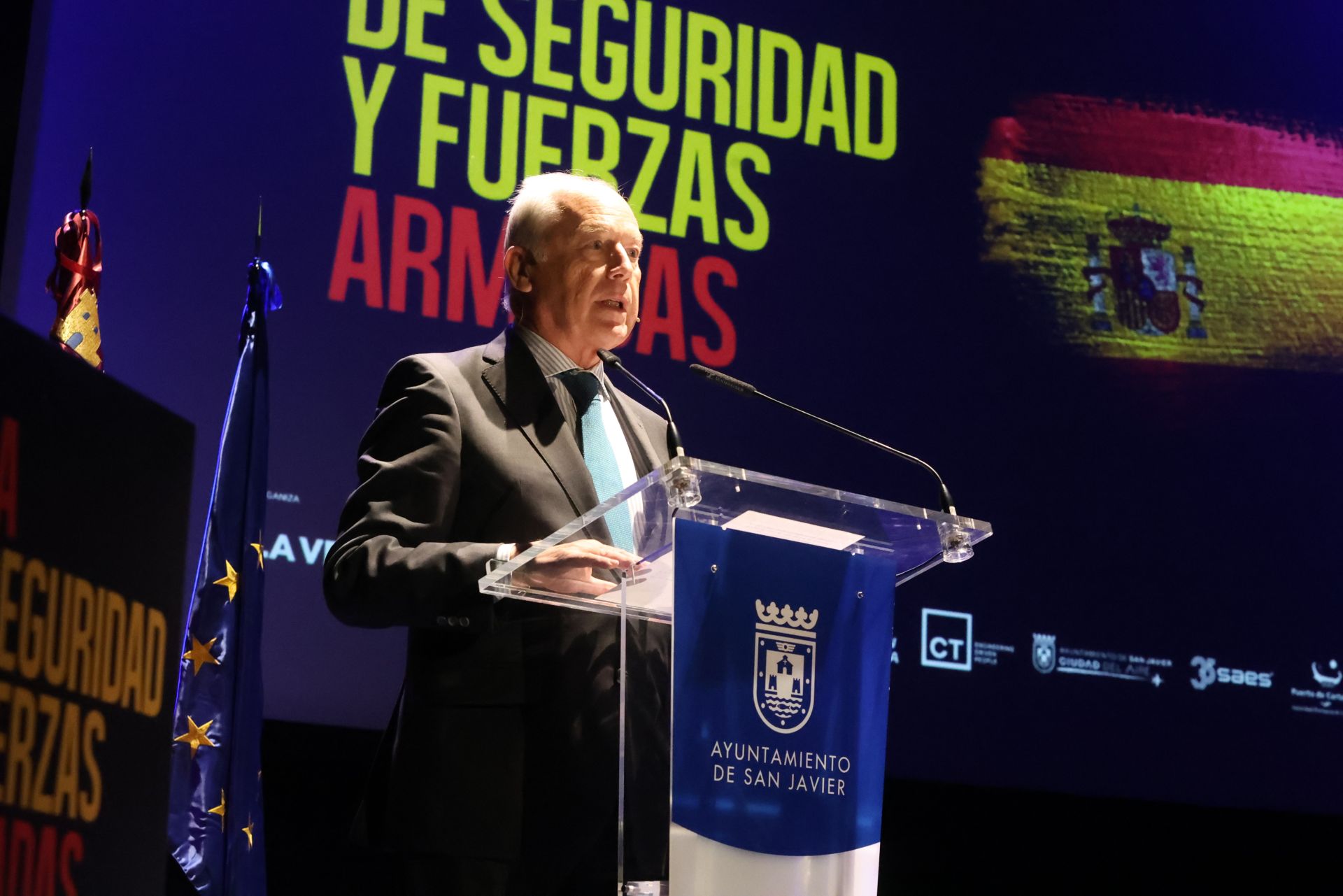 Las imágenes del Aula de Seguridad y Fuerzas Armadas de LA VERDAD celebrada en San Javier