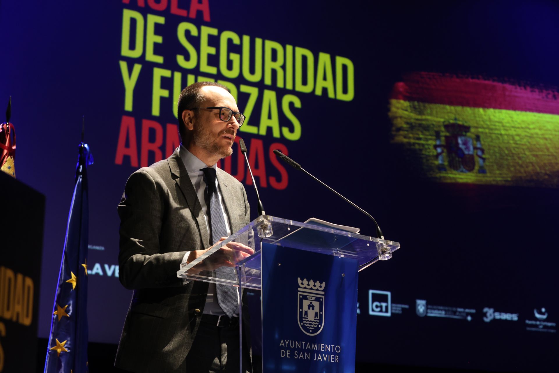 Las imágenes del Aula de Seguridad y Fuerzas Armadas de LA VERDAD celebrada en San Javier