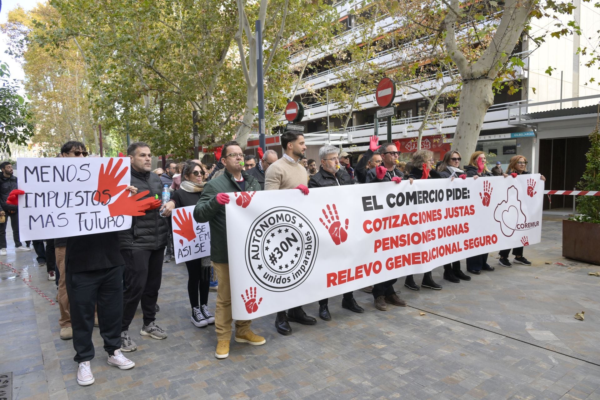 En imágenes, manifestación de autónomos en Murcia