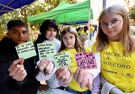 Jornada escolar 'Hackear la soledad' celebrada en Murcia, en imágenes