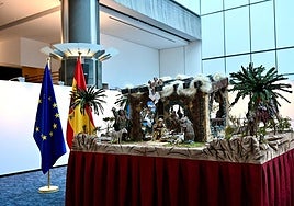 El nacimiento de Griñán ya está instalado en la planta tercera del Parlamento Europeo.