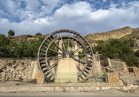 Estado actual de la noria de Miguelico Núñez de Blanca.