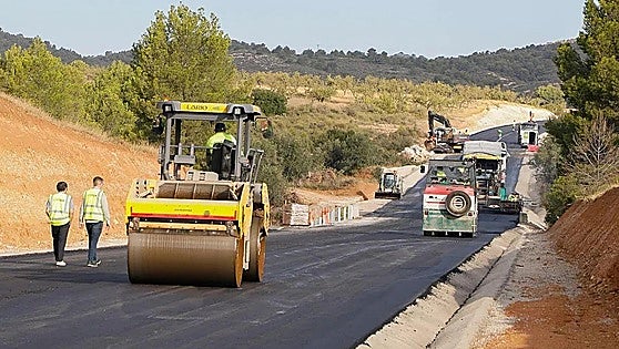 Adjudican las mejoras de la carretera que conecta Pliego con Librilla