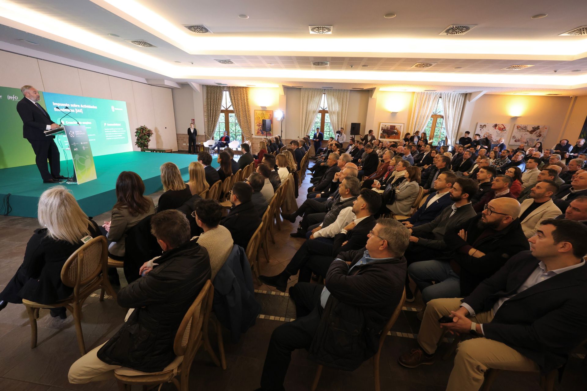 El foro &#039;Conecta Santomera&#039;, en imágenes