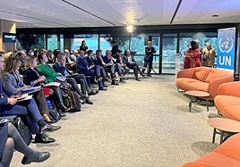 La presidenta de la Untfsse, Simel Esim, en una de sus intervenciones en esta cita.